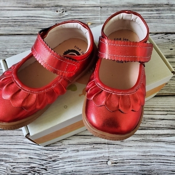 Livie and Luca Ruche Mary Jane Shoes Metallic Red New Without Box - Picture 1 of 12